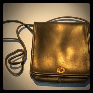 Vintage Coach crossbody bag